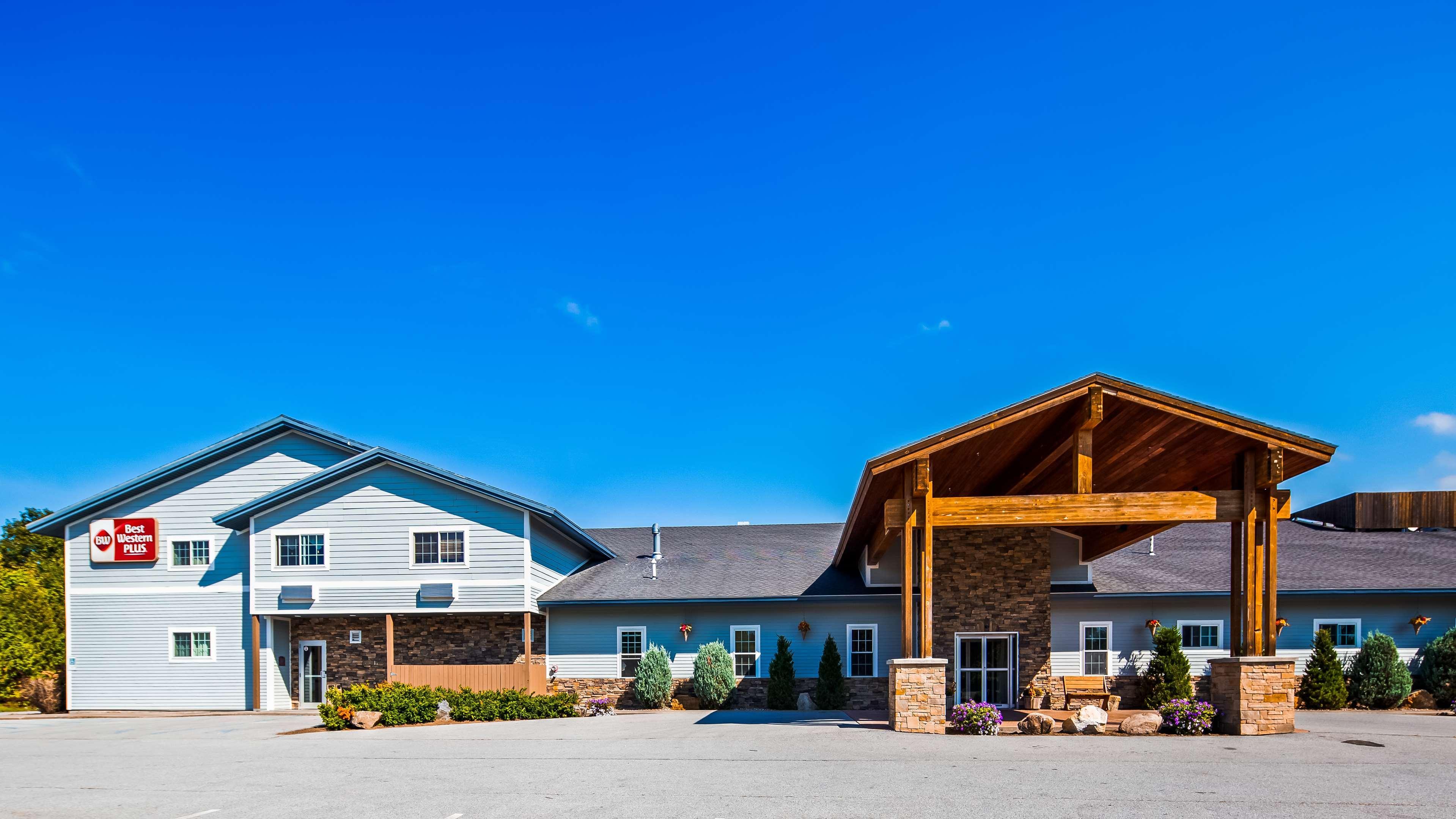 Best Western Plus Ticonderoga Extérieur photo